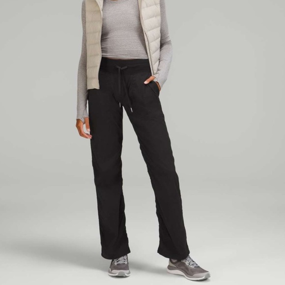 NWT $118 Lululemon Dance Studio Mid-Rise Full Length Pant Black - Picture 1 of 3